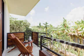 Nice and Cozy PH with Private Pool